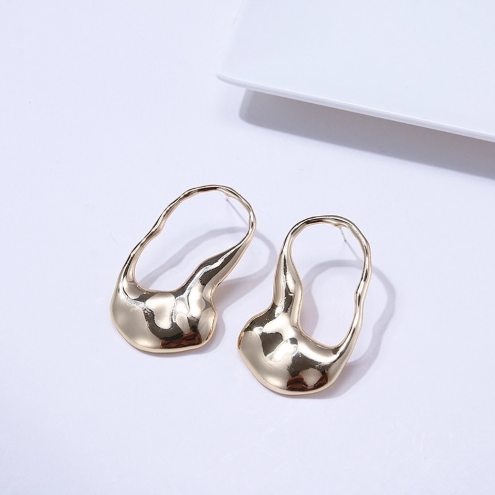 Melted earrings - Picture 2 of 6